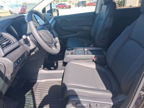 New 2026 Honda Odyssey EX-L image 12