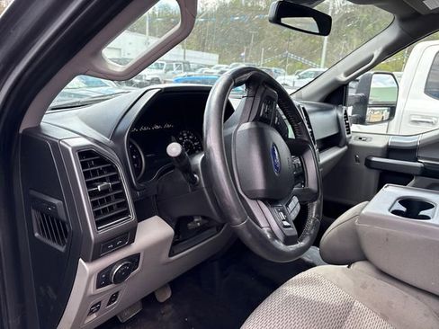 Used 2019 Ford F150 XLT w/ Equipment Group 301A Mid AWD/4WD image 9