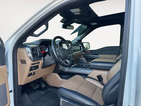 Certified 2021 Ford F150 Lariat w/ Equipment Group 502A High image 9