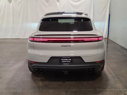 New 2026 Porsche Cayenne Coupe image 6