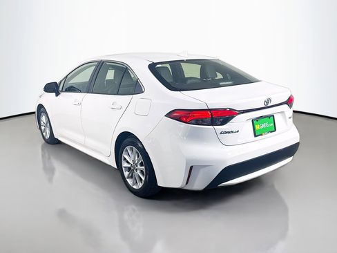 Used 2022 Toyota Corolla XLE FWD image 7