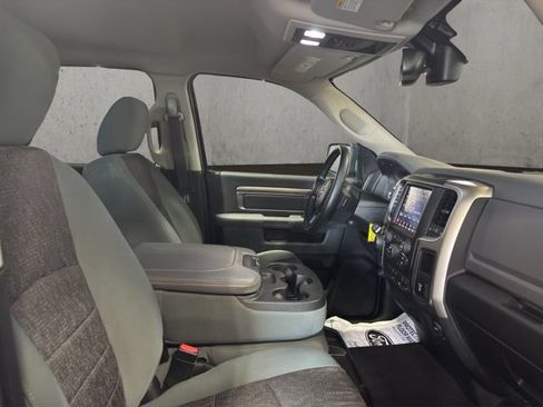 Used 2018 RAM 1500 Big Horn AWD/4WD image 18