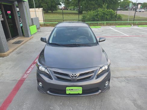 Used 2012 Toyota Corolla S image 4