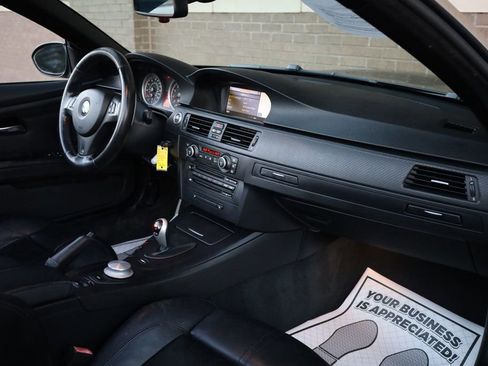 Used 2008 BMW M3 Convertible w/ Technology Pkg image 23