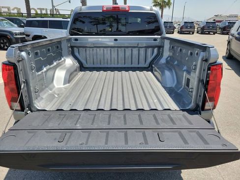 Used 2025 Chevrolet Colorado Trail Boss AWD/4WD image 27