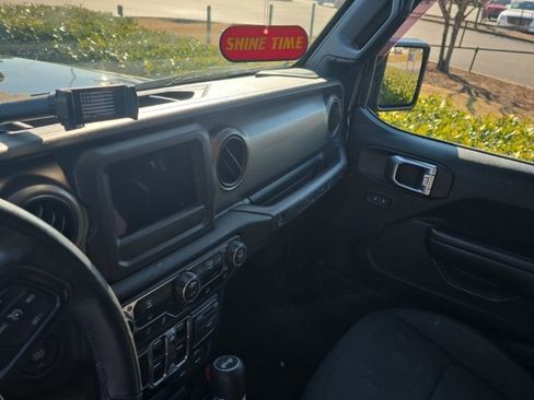 Used 2021 Jeep Wrangler Unlimited Sport image 4