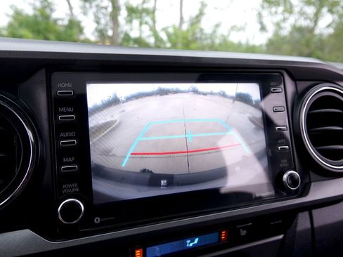 Used 2019 Toyota Tacoma TRD Off-Road w/ TRD Premium Off Road Package image 52