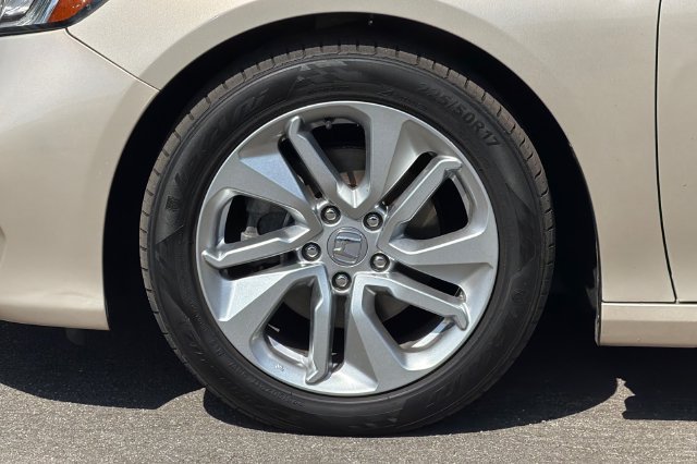 Certified 2019 Honda Accord LX image 34