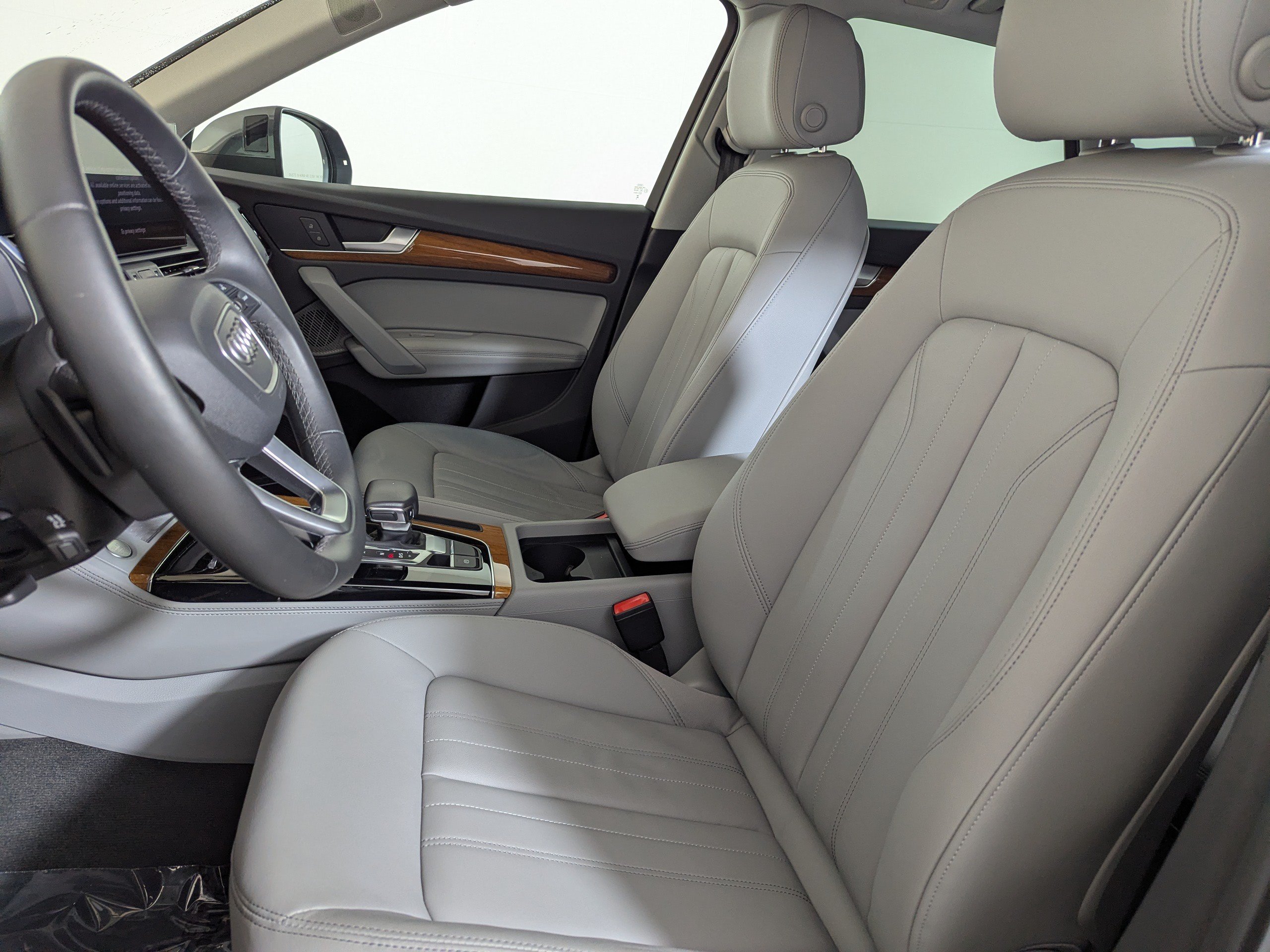 Certified 2023 Audi Q5 2.0T Premium Plus w/ Premium Plus Package AWD/4WD image 16