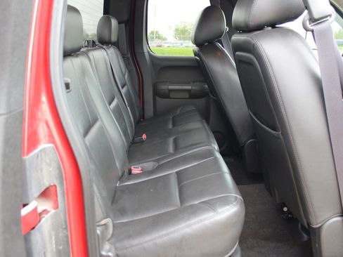 Used 2012 Chevrolet Silverado 2500 LTZ w/ LTZ Plus Package AWD/4WD image 9