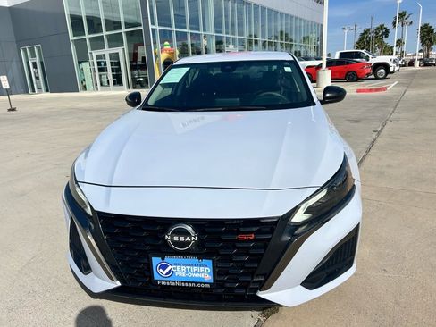 Certified 2024 Nissan Altima 2.5 SR image 2