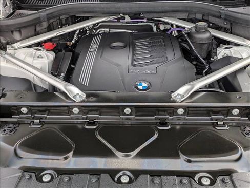 Used 2023 BMW X5 xDrive40i w/ Premium Package image 24