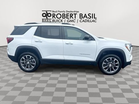 New 2027 GMC Terrain Elevation w/ Elevation Premium Package AWD/4WD image 9