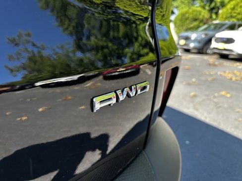Certified 2023 Ford Escape Active AWD/4WD image 47
