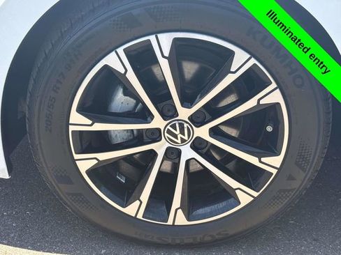 Used 2024 Volkswagen Jetta Sport FWD image 28