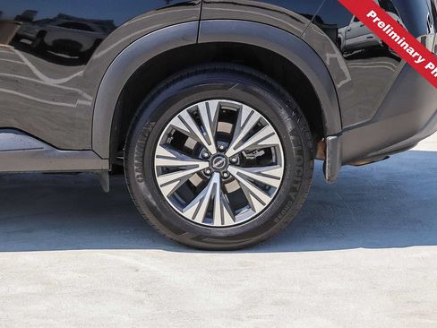 Used 2023 Nissan Rogue SV FWD image 11