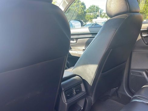 Used 2023 Honda CR-V EX-L image 16