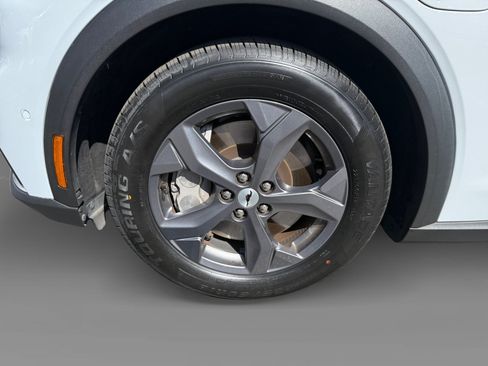 Certified 2023 Ford Mustang Mach-E Select RWD image 9