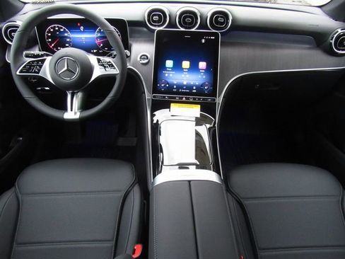 New 2026 Mercedes-Benz GLC 300 4MATIC image 32
