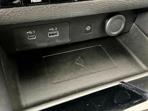 Used 2024 Mitsubishi Outlander SE Black Edition image 33