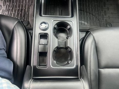 Used 2024 Lincoln Corsair AWD w/ Equipment Group 101A image 29