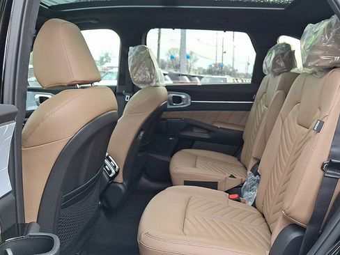New 2026 Kia Sorento SX Prestige w/ Olive Brown Leather Package AWD/4WD image 6