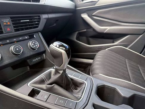 Used 2024 Volkswagen Jetta Sport FWD image 27