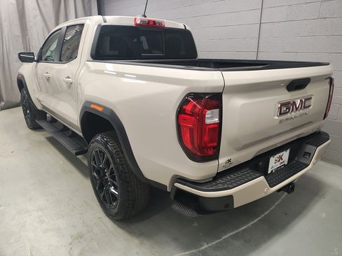 New 2026 GMC Canyon AT4 w/ Technology Plus Package image 18
