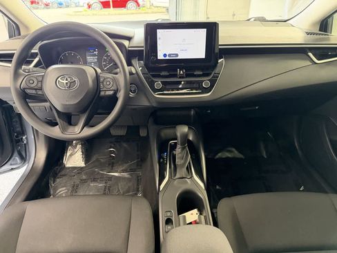 Used 2023 Toyota Corolla LE w/ LE Premium Package AWD/4WD image 11