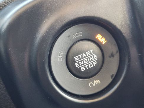 Used 2021 Jeep Gladiator Mojave image 22