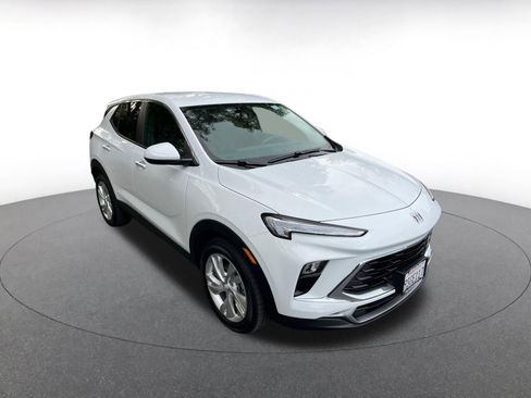 Used 2025 Buick Encore GX Preferred image 1