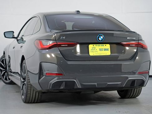 Used 2023 BMW i4 eDrive40 w/ M Sport Package image 6