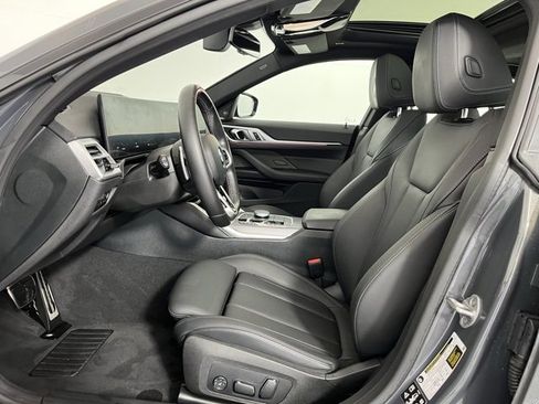 Used 2025 BMW 440i xDrive w/ Premium Package image 11