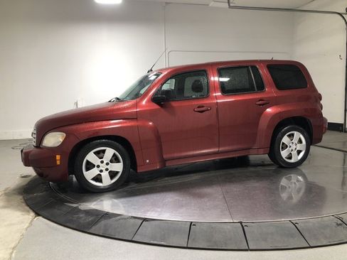 Used 2009 Chevrolet HHR LS image 4