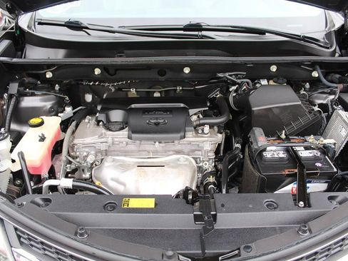Used 2014 Toyota RAV4 XLE image 31