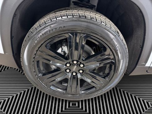 New 2026 GMC Acadia Elevation w/ Black Edition image 9