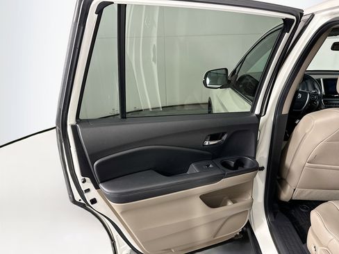 Used 2016 Honda Pilot EX-L image 26