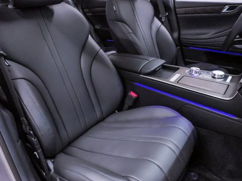 Certified 2025 Genesis G80 2.5T Advanced image 15