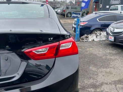 Used 2023 Chevrolet Malibu LT image 11