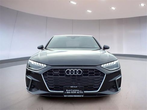 Used 2023 Audi A4 2.0T Premium w/ Convenience Package image 2