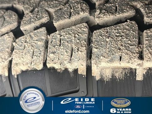 Used 2025 Ford Expedition Active image 26