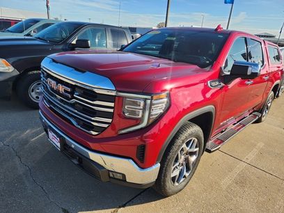 Used 2022 GMC Sierra 1500 SLT w/ SLT Premium Plus Package