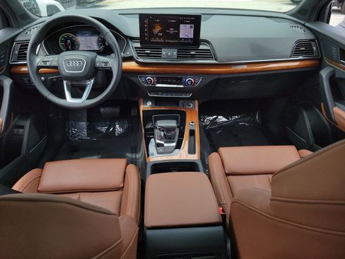 Certified 2023 Audi Q5 e Prestige w/ Prestige Package AWD/4WD image 23