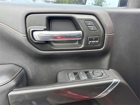 Used 2021 GMC Sierra 1500 AT4 w/ AT4 Premium Package image 25