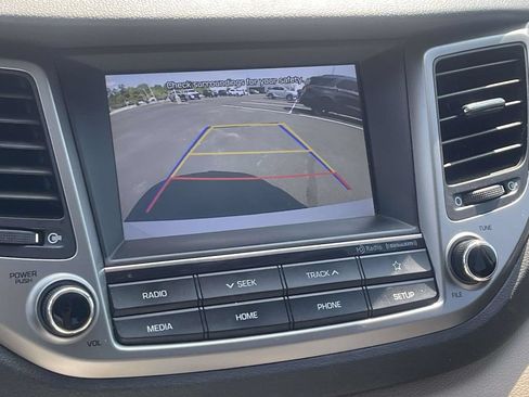Used 2018 Hyundai Tucson Value FWD image 31