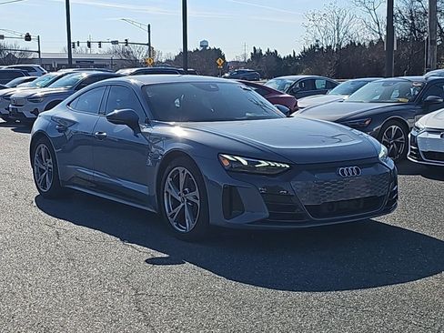 Used 2023 Audi e-tron GT Premium Plus image 1