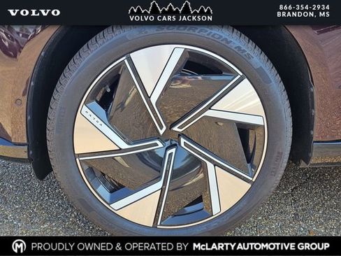 New 2025 Volvo EX90 Ultra image 37