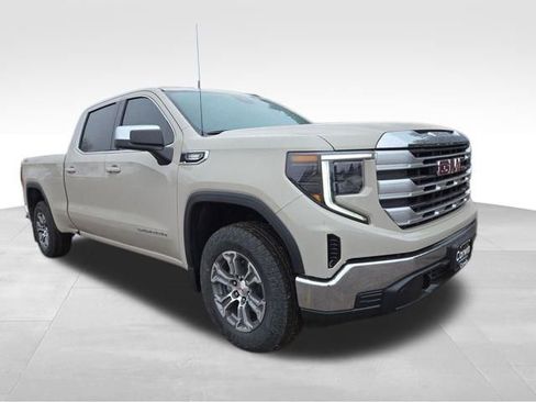 New 2026 GMC Sierra 1500 SLE w/ X31 Off-Road Package image 1