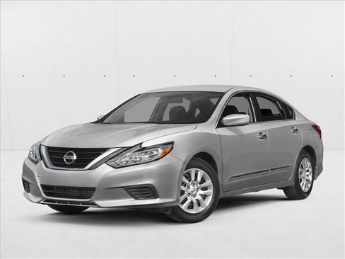 Used 2016 Nissan Altima 2.5 S image 1