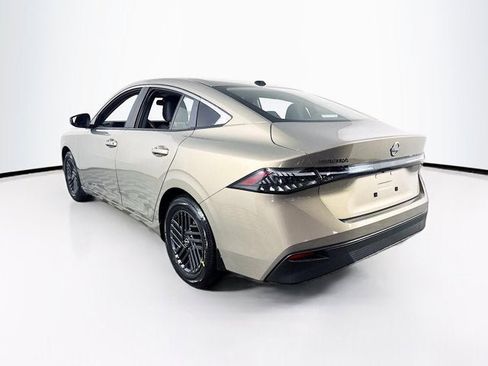 New 2026 Nissan Sentra SV image 7